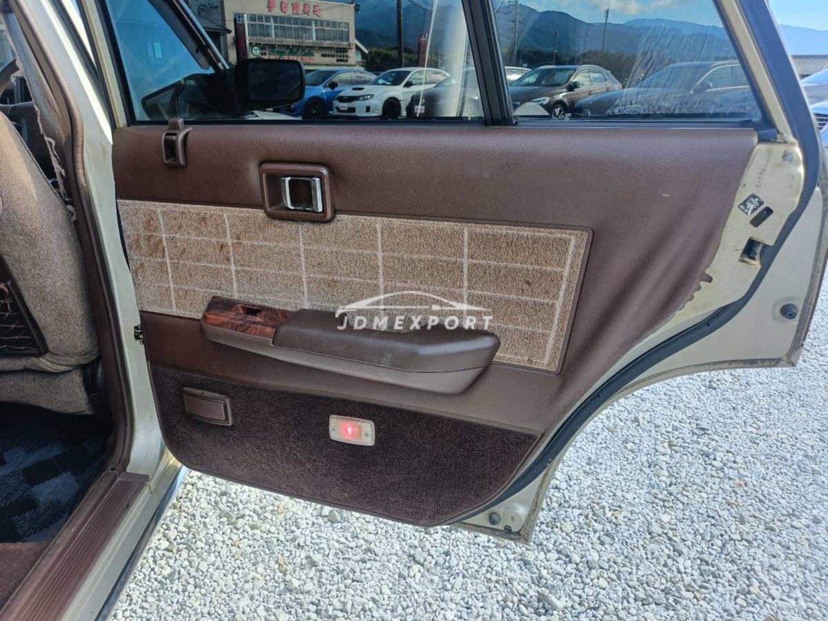 Nissan Cedric Wagon 1996 thumbnail 33