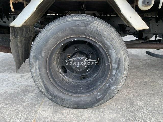 Isuzu Elf Truck 1989 thumbnail 24