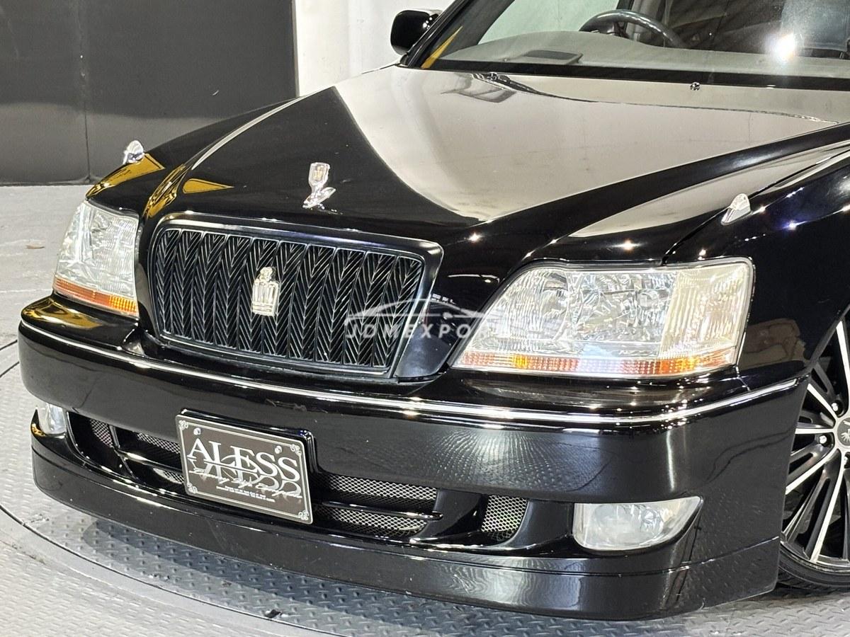 Toyota Crown Majesta 2000 thumbnail 10
