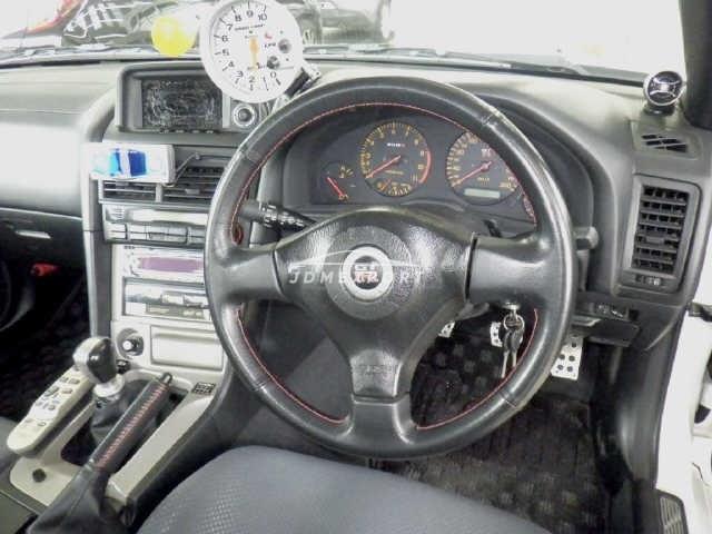 Nissan Skyline GT-R 1999 thumbnail 4