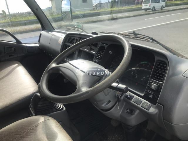 Mitsubishi Fuso Canter 1998 thumbnail 18