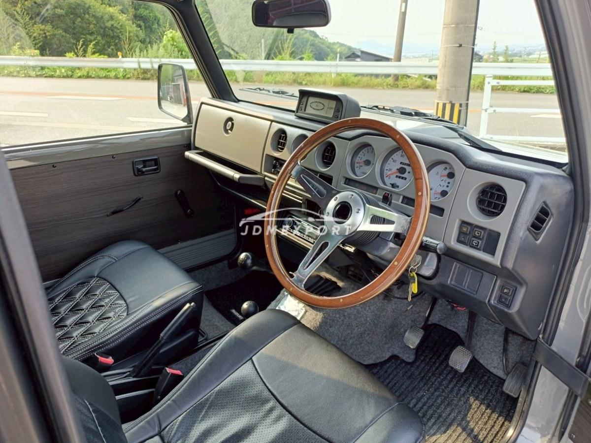 Suzuki Jimny 1997 thumbnail 20