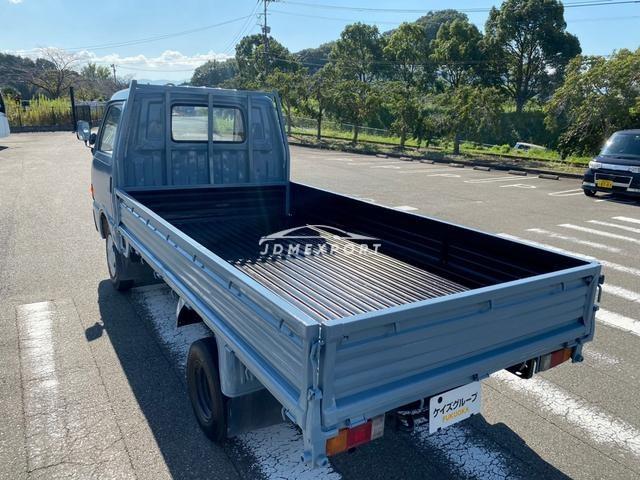 Mazda Bongo Brawny Truck 1984 thumbnail 10