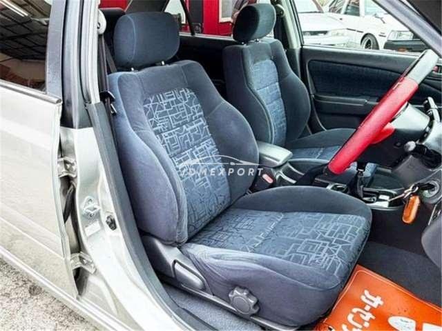 Toyota Carina 1999 thumbnail 4