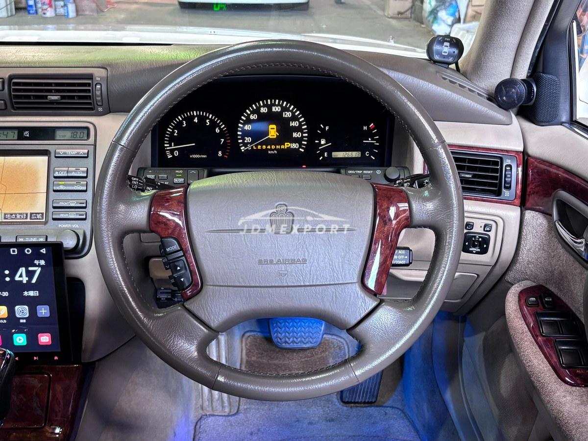 Toyota Crown Majesta 1999 thumbnail 28