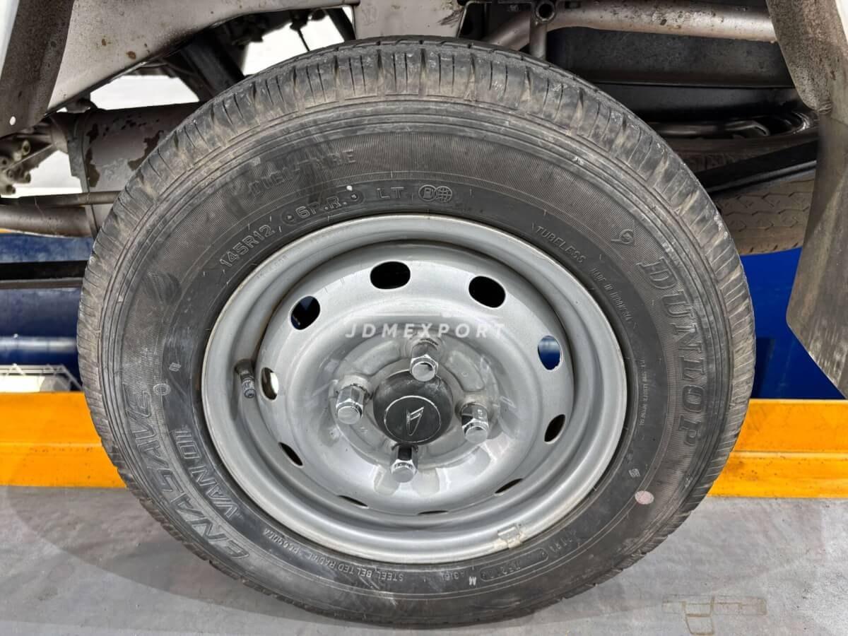 Daihatsu Hijet Truck 1999 thumbnail 17