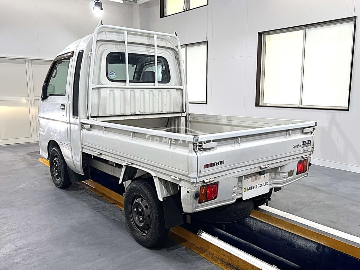 Daihatsu Hijet Truck 2000 thumbnail 4