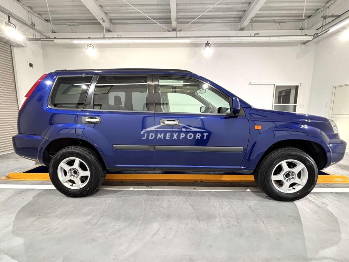 Nissan X-Trail 2001 thumbnail 4