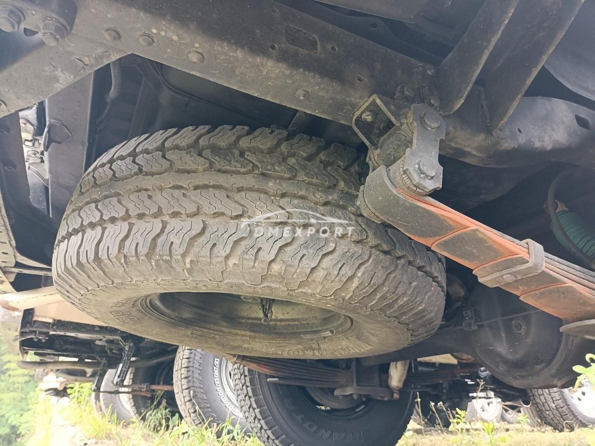 Toyota Land Cruiser 60 1985 thumbnail 40