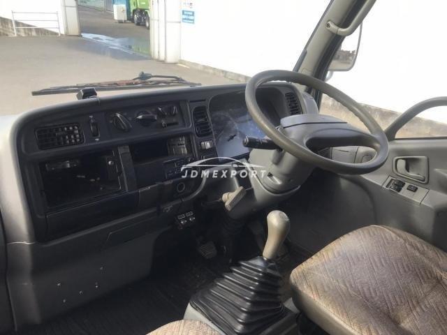 Mitsubishi Fuso Canter 1998 thumbnail 17