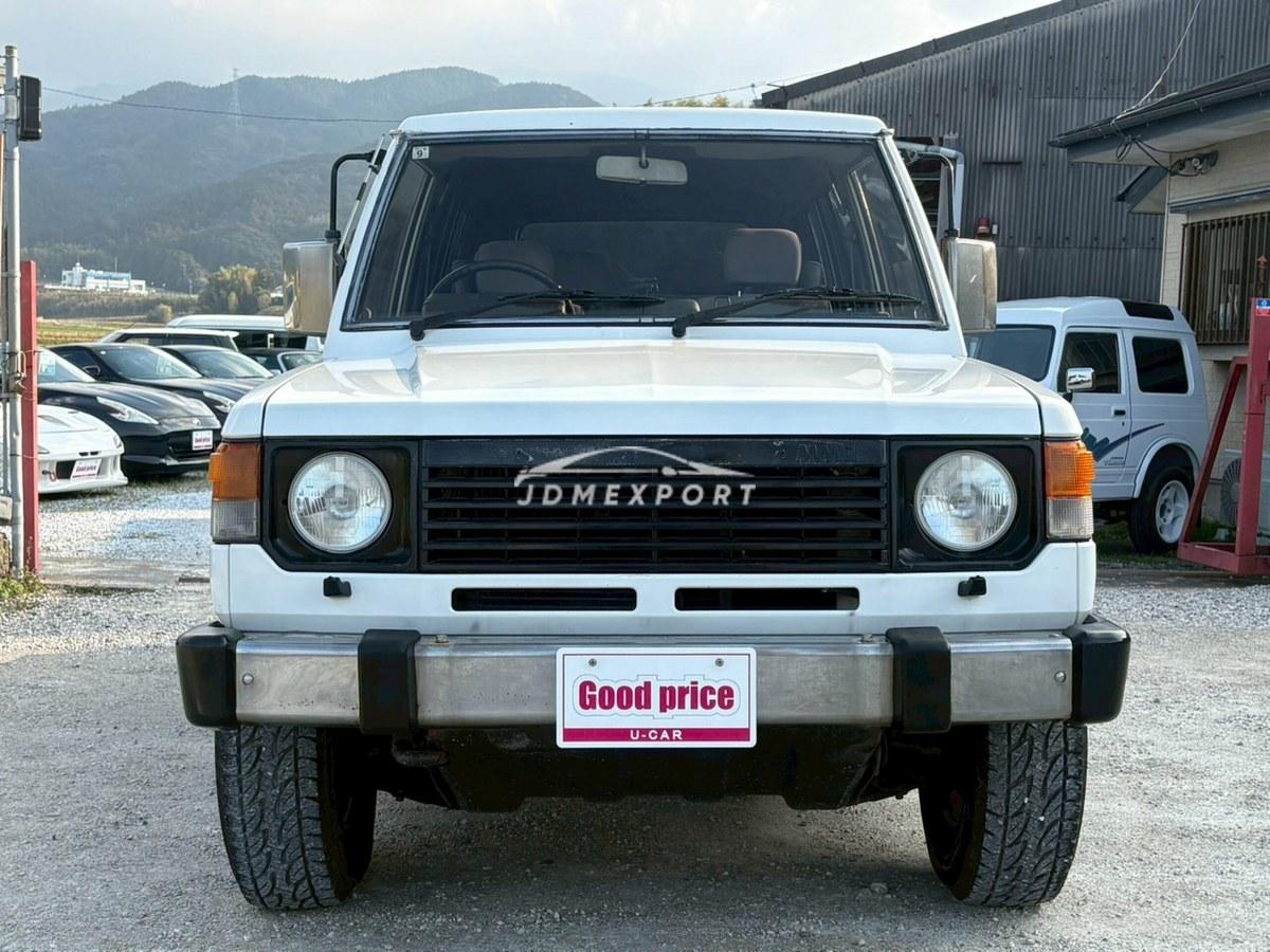 Mitsubishi Pajero 1987 thumbnail 2