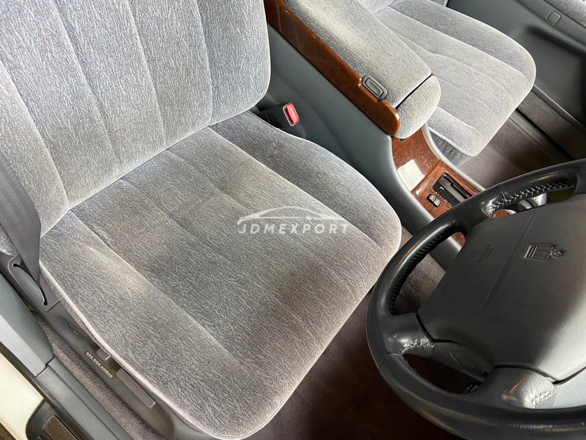 Toyota Crown Majesta 1998 thumbnail 19