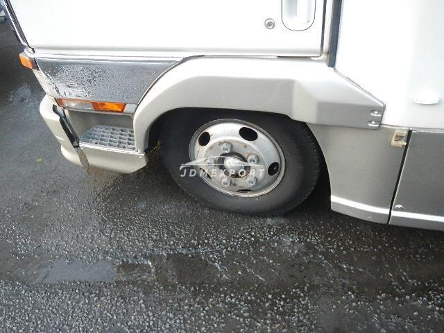Mitsubishi Fuso Canter 2001 thumbnail 5