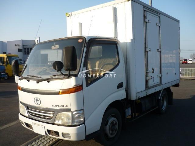 2001 Toyota Toyoace 2WD XZU301