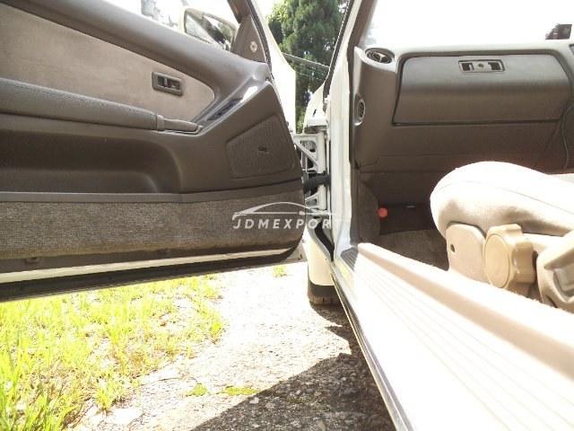 Toyota Soarer 1988 thumbnail 18