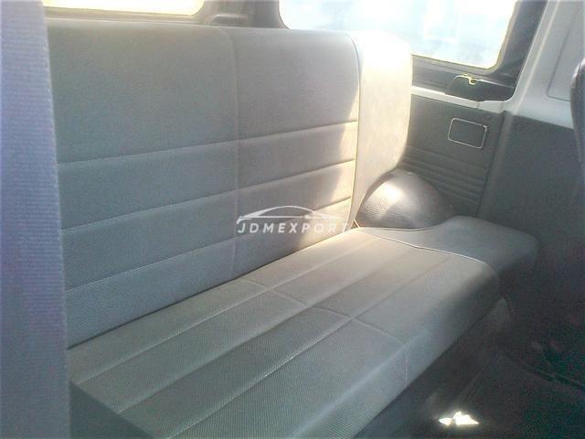 Mitsubishi Pajero 1990 thumbnail 6
