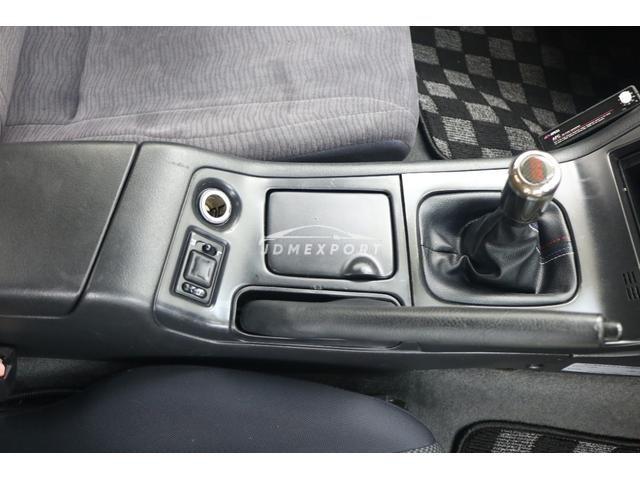 Nissan Silvia 1991 thumbnail 10