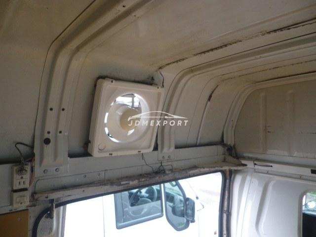 Isuzu Elf Ut 1999 thumbnail 11