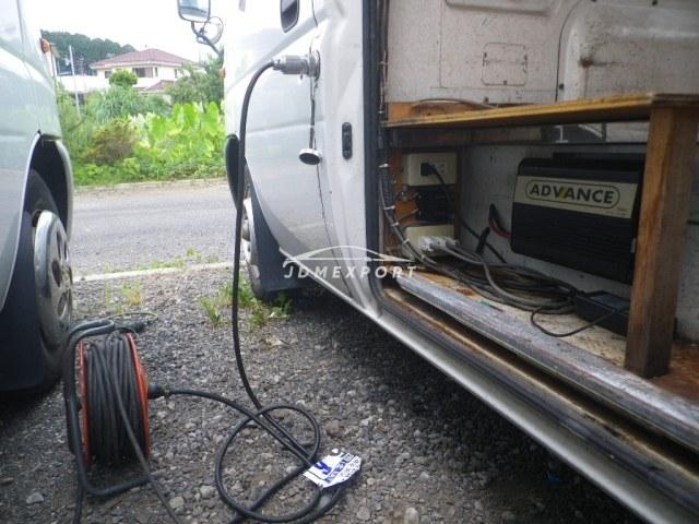 Isuzu Elf Ut 1999 thumbnail 10