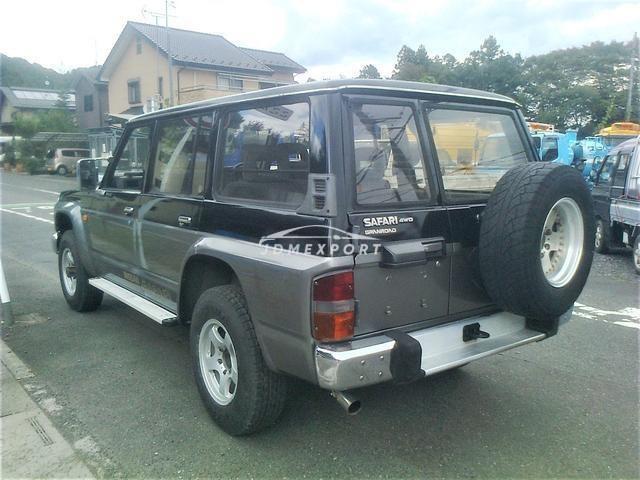 Nissan Safari 1990 thumbnail 4