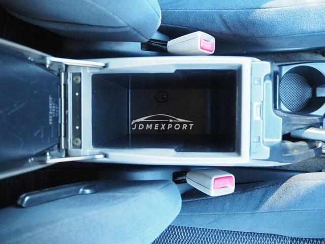 Toyota Hilux Surf 2001 thumbnail 34
