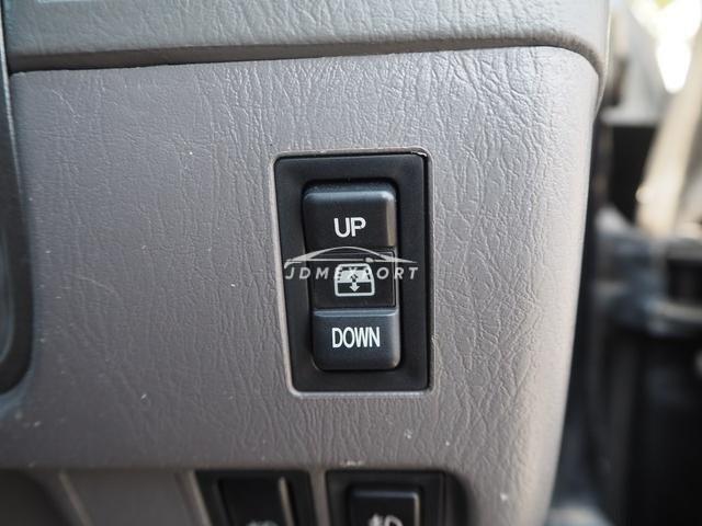 Toyota Hilux Surf 2001 thumbnail 42