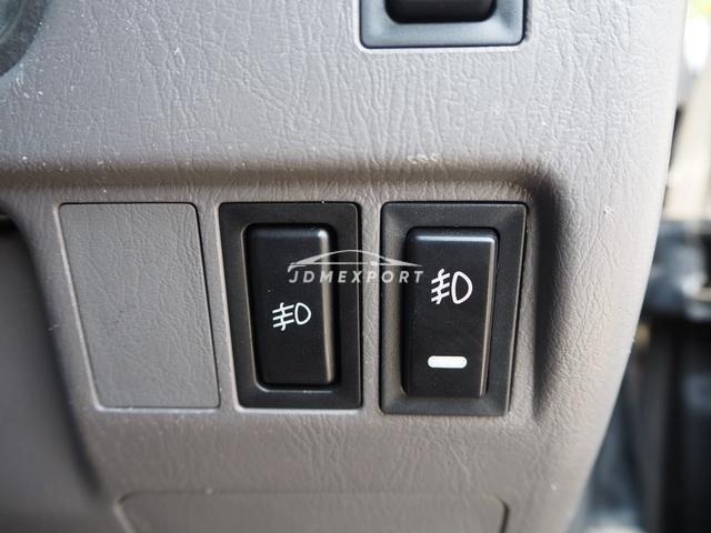 Toyota Hilux Surf 2001 thumbnail 43