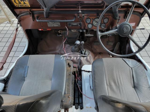 Mitsubishi Jeep 1980 thumbnail 15