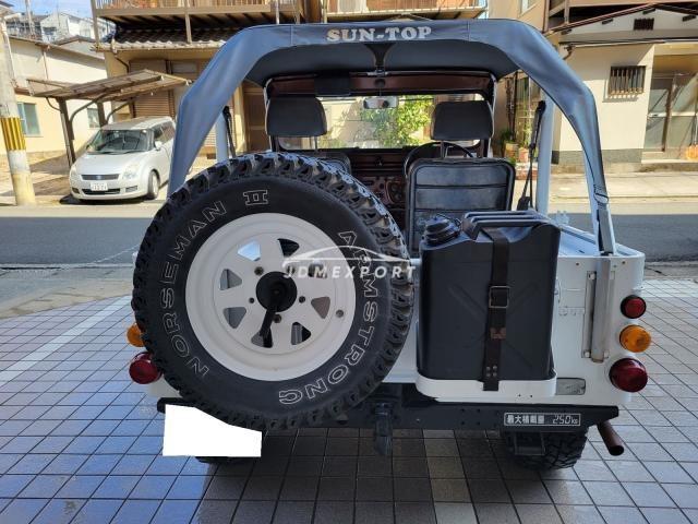 Mitsubishi Jeep 1980 thumbnail 5