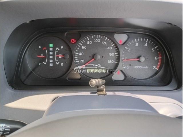 Toyota Land Cruiser Prado 2001 thumbnail 24