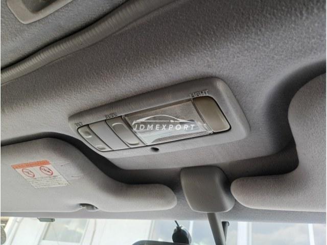 Toyota Land Cruiser Prado 2001 thumbnail 27