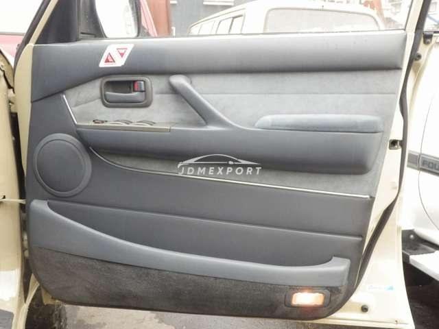 Toyota Land Cruiser 1997 thumbnail 42