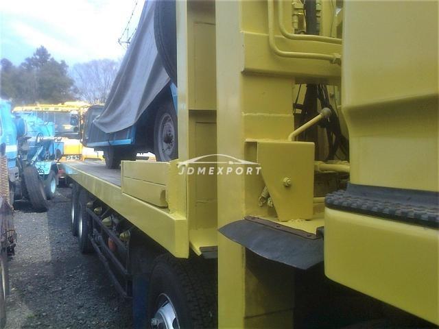 Mitsubishi Fuso The Great 1989 thumbnail 10