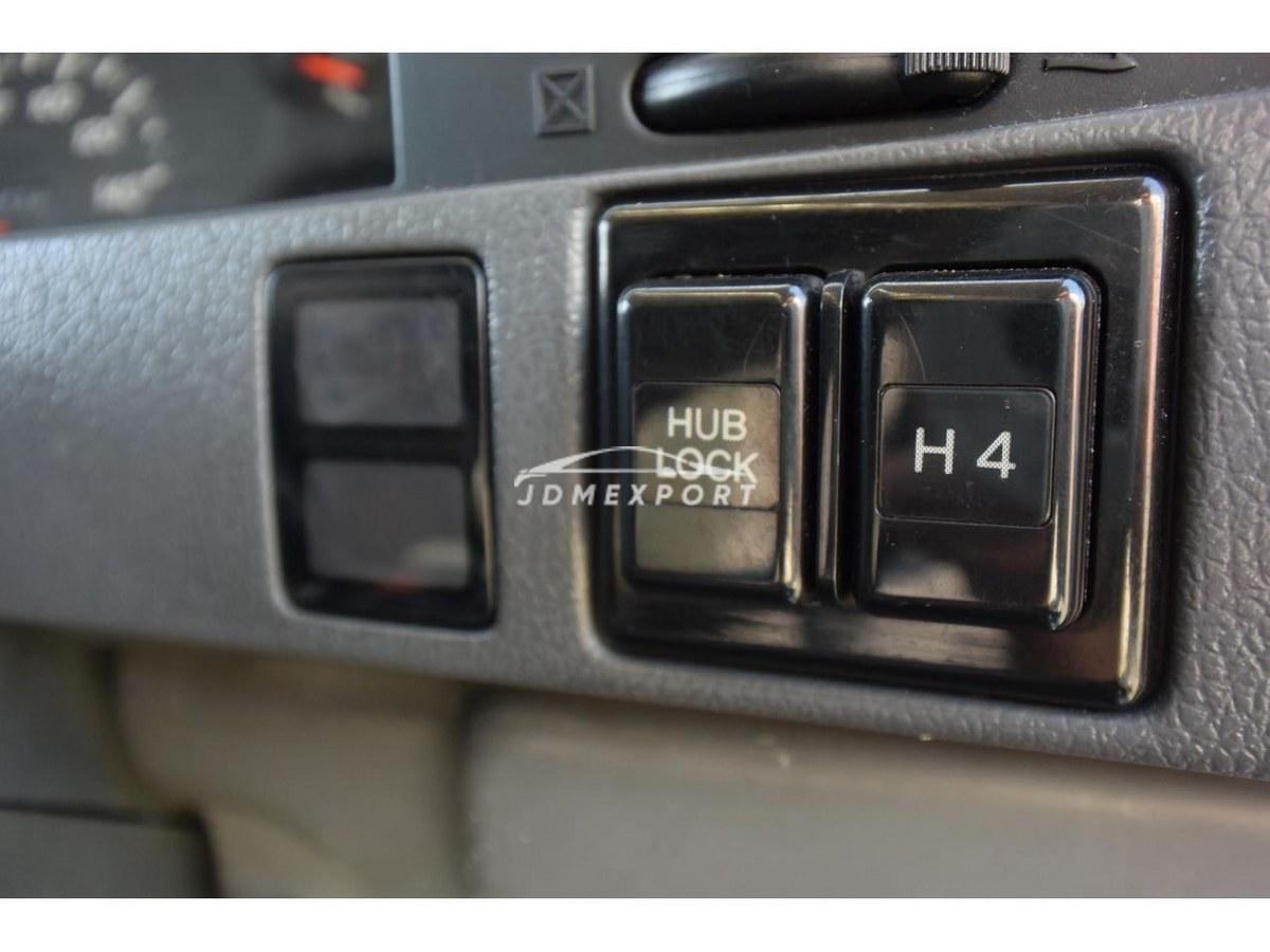 Toyota Land Cruiser Prado 1994 thumbnail 52