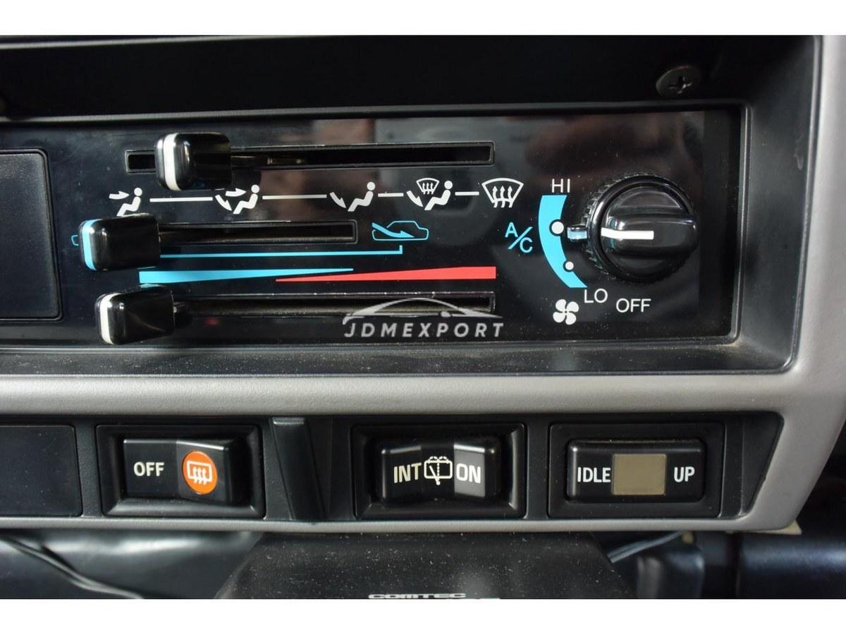 Toyota Land Cruiser Prado 1994 thumbnail 46