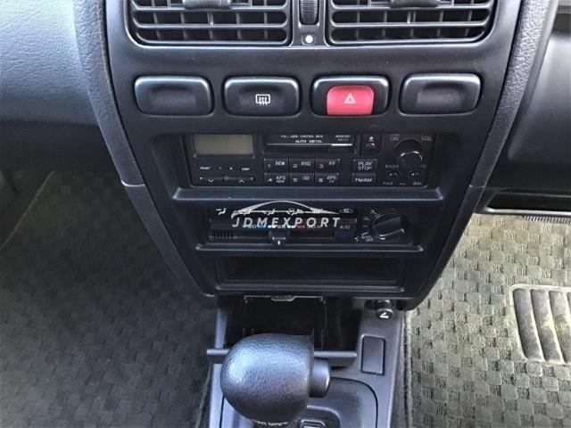 Nissan Primera 1993 thumbnail 11