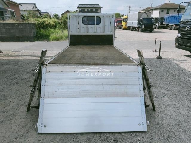 Mitsubishi Fuso Canter Guts 1999 thumbnail 29