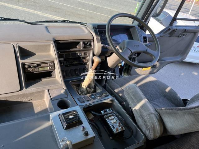 Mitsubishi Fuso The Great 1994 thumbnail 7