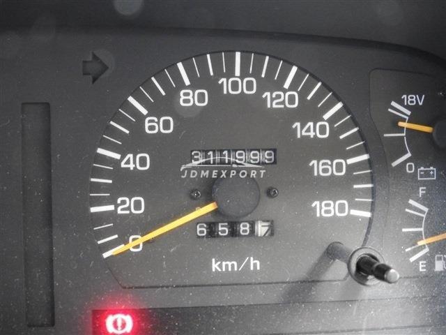Toyota Land Cruiser Wagon 1997 thumbnail 26