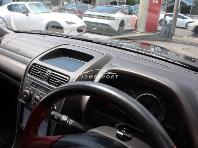 Toyota Altezza 2000 thumbnail 11