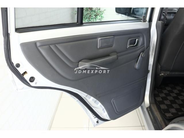 Mitsubishi Pajero 1992 thumbnail 68