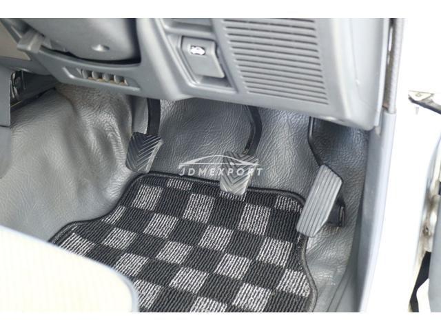 Mitsubishi Pajero 1992 thumbnail 69