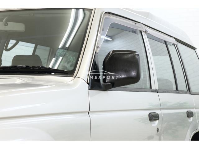 Mitsubishi Pajero 1992 thumbnail 26