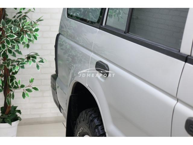 Mitsubishi Pajero 1992 thumbnail 32