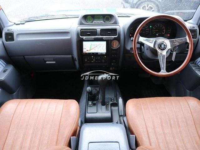 Toyota Land Cruiser Prado 1998 thumbnail 3