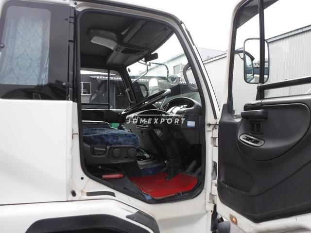 Nissan Diesel UD Condor 1997 thumbnail 21