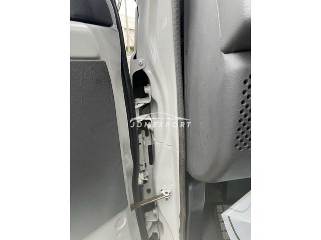Mitsubishi Delica Truck 1997 thumbnail 59