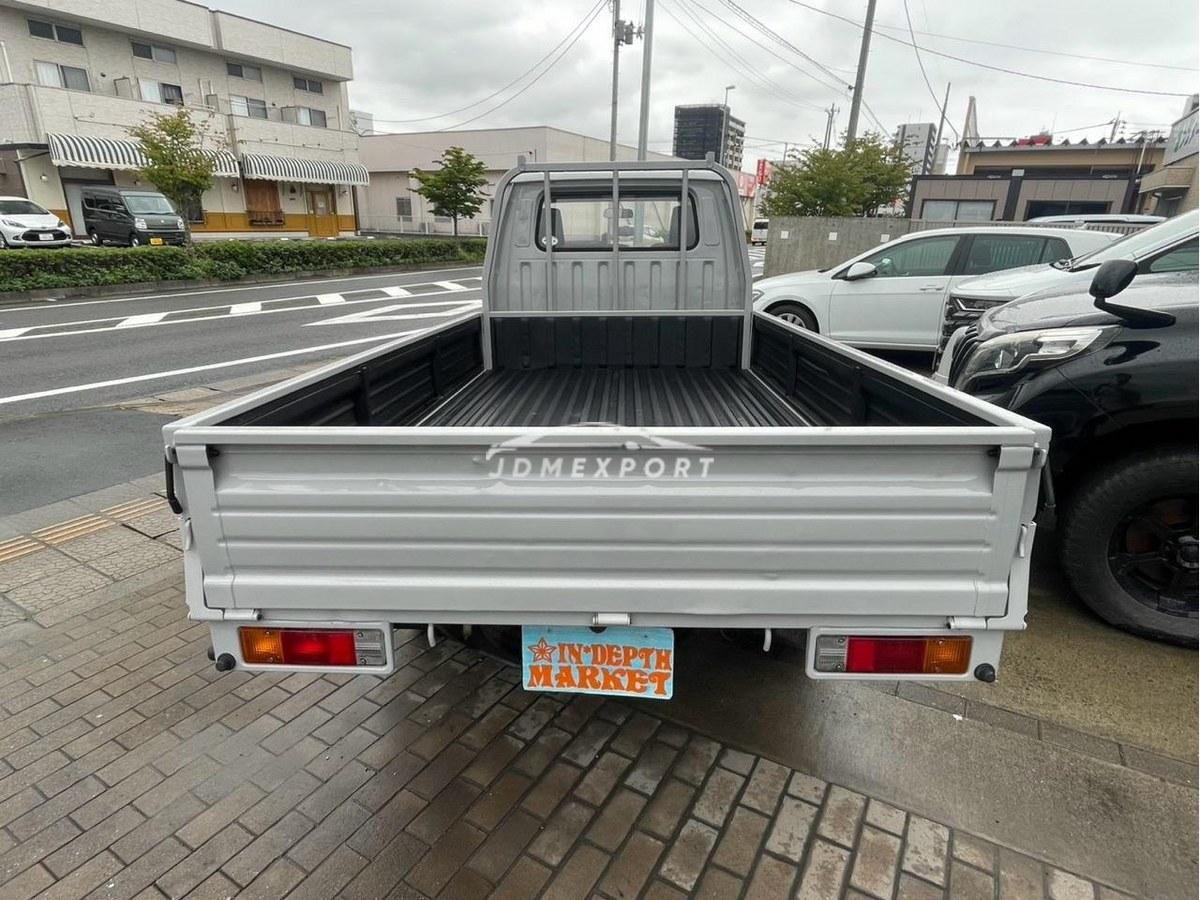 Mitsubishi Delica Truck 1997 thumbnail 35