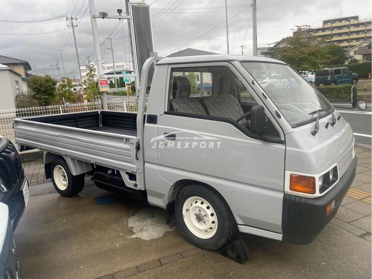 Mitsubishi Delica Truck 1997 thumbnail 34