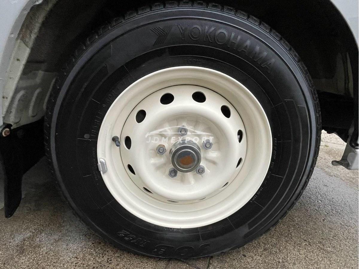 Mitsubishi Delica Truck 1997 thumbnail 75